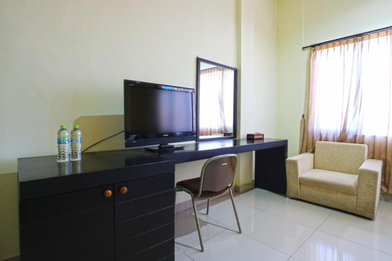 Prima Inn Kuta Lombok Exterior foto
