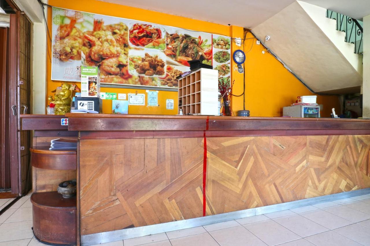 Prima Inn Kuta Lombok Exterior foto